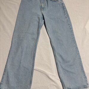 Woman’s Abercrombie And Fitch The 90’s Relaxed Jean High Rise 29/8s Curve Love